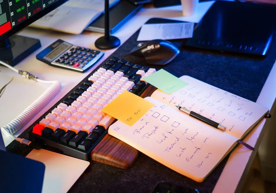 End-of-Day Procedures: Build a Clear Workday Close